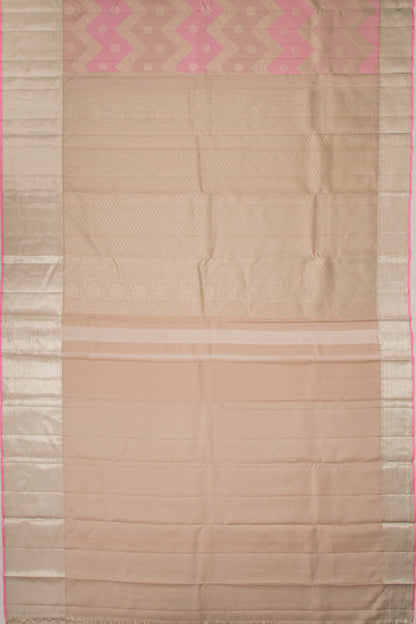 Kanchipuram Silk Zig Zag Lines Cream And Pink Saree