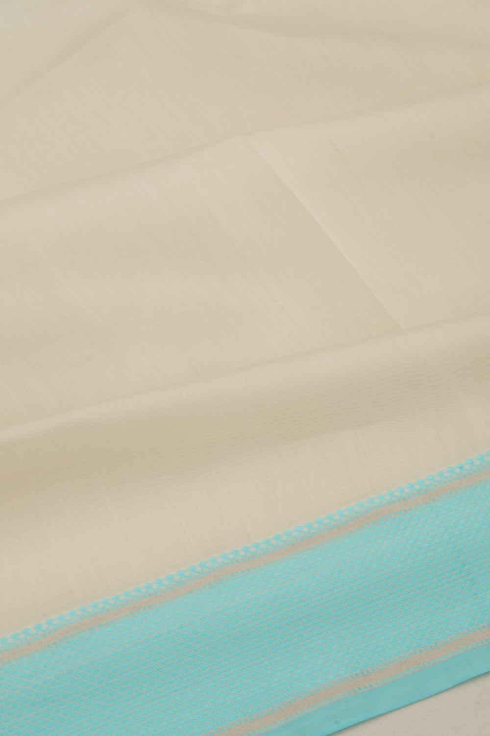 Maheswari Cotton Plain Cream Saree