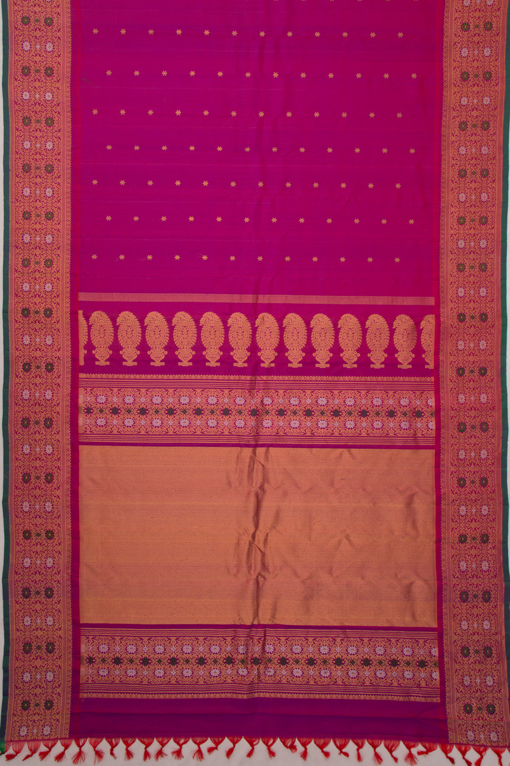 Gadwal Silk Butta Magenta Pink Saree With Meenakari Border