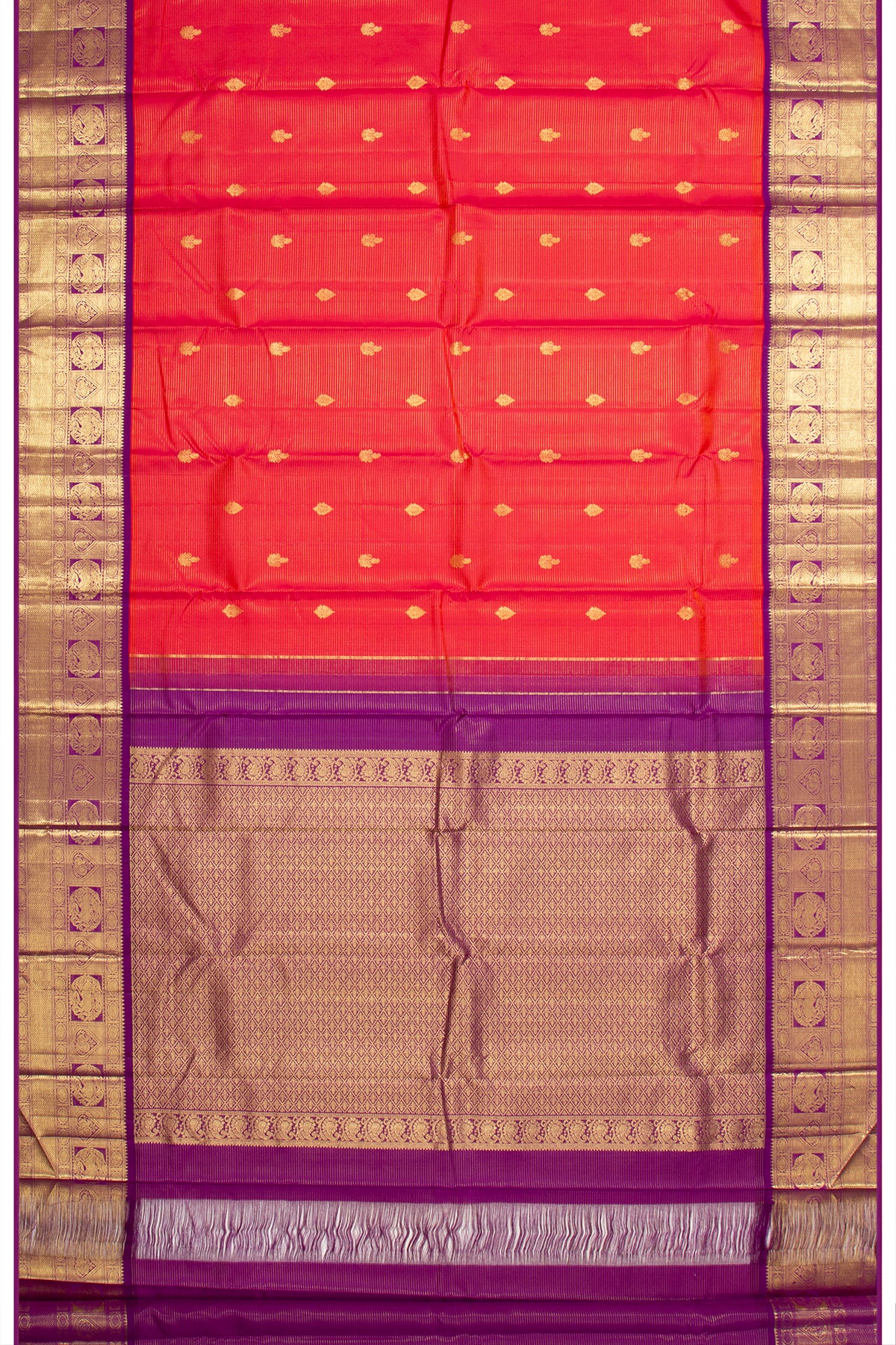 Kanchipuram Silk Oosi Lines And Butta Red Saree