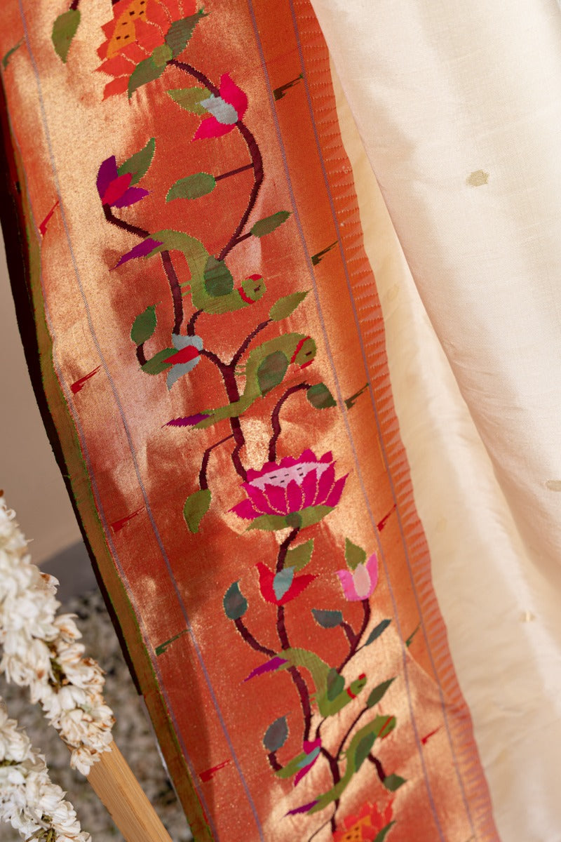 Paithani Silk Butta Off White Saree With Kamal Pushpa And Muniya Border