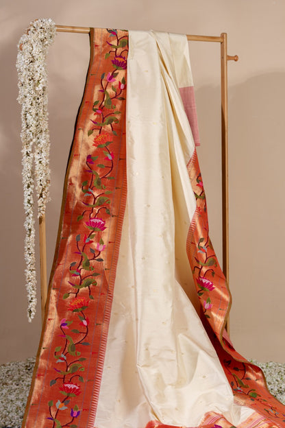 Paithani Silk Butta Off White Saree With Kamal Pushpa And Muniya Border