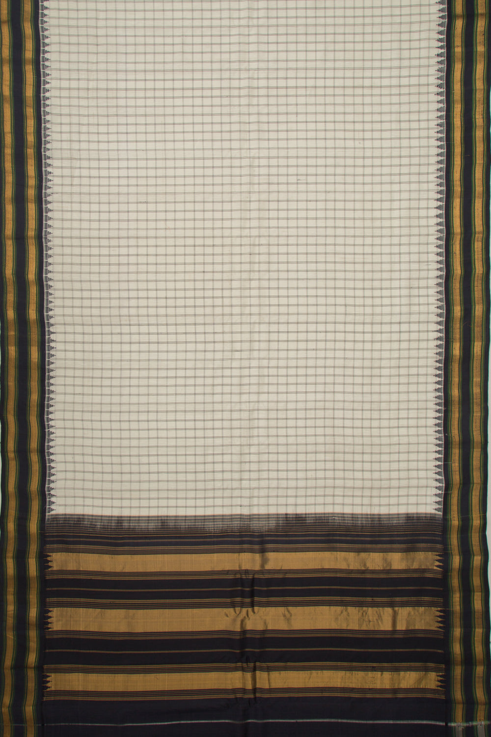 Gadwal Silk Checks White And Black Saree