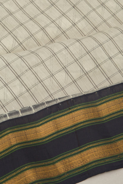Gadwal Silk Checks White And Black Saree
