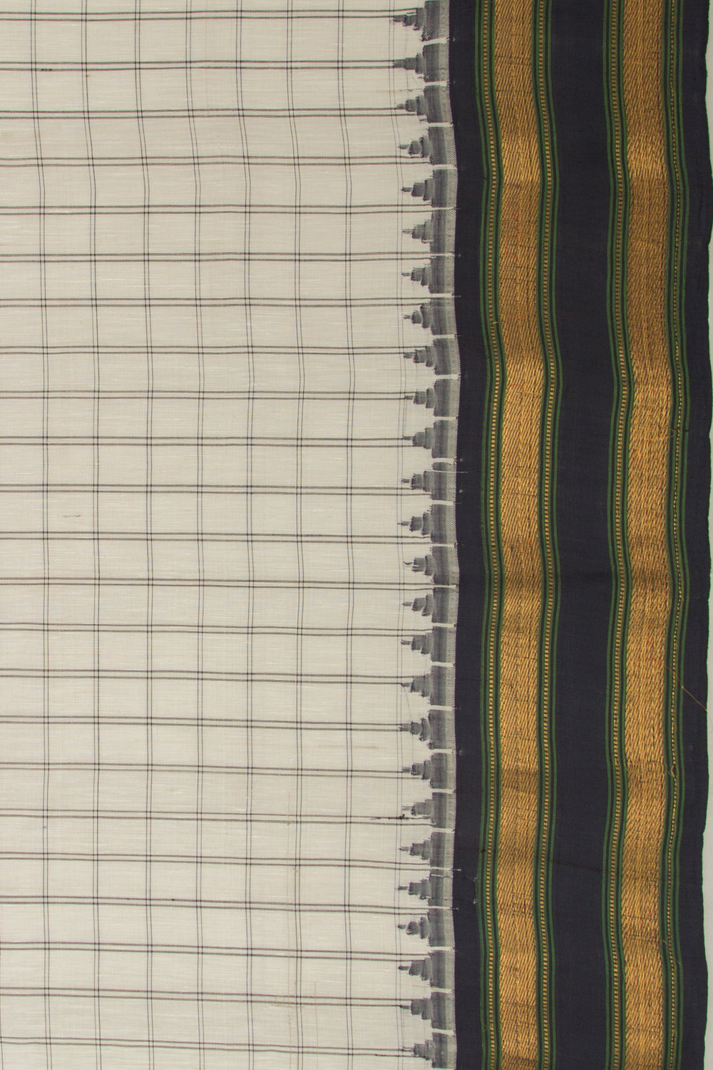 Gadwal Silk Checks White And Black Saree