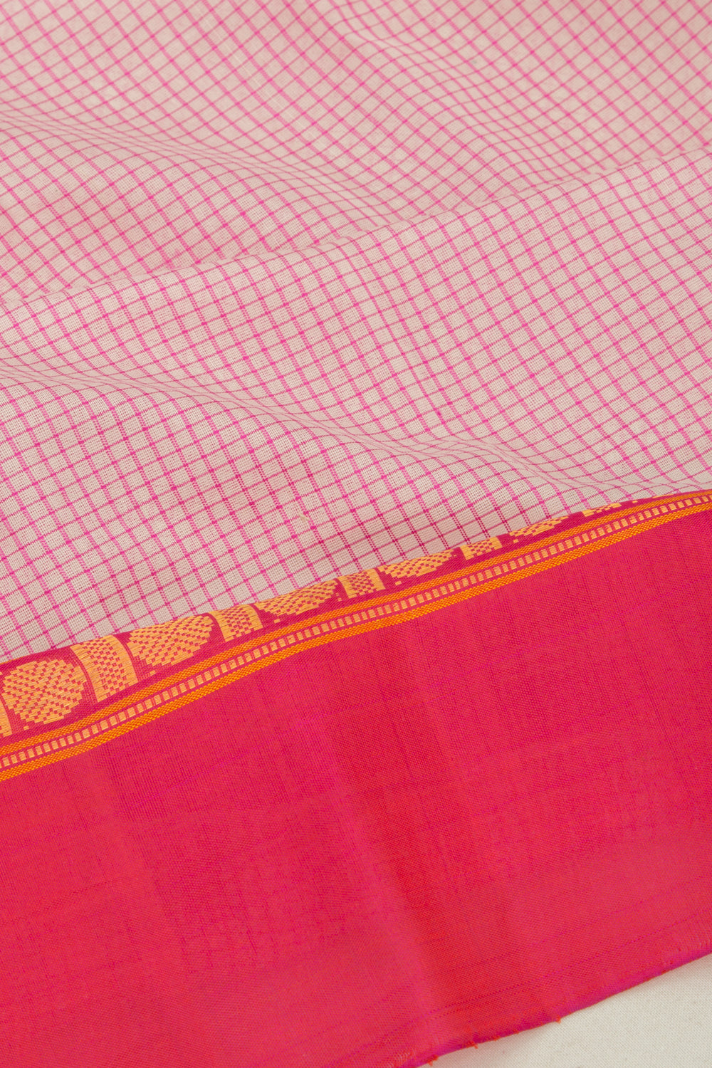 Gadwal Silk Checks White Saree