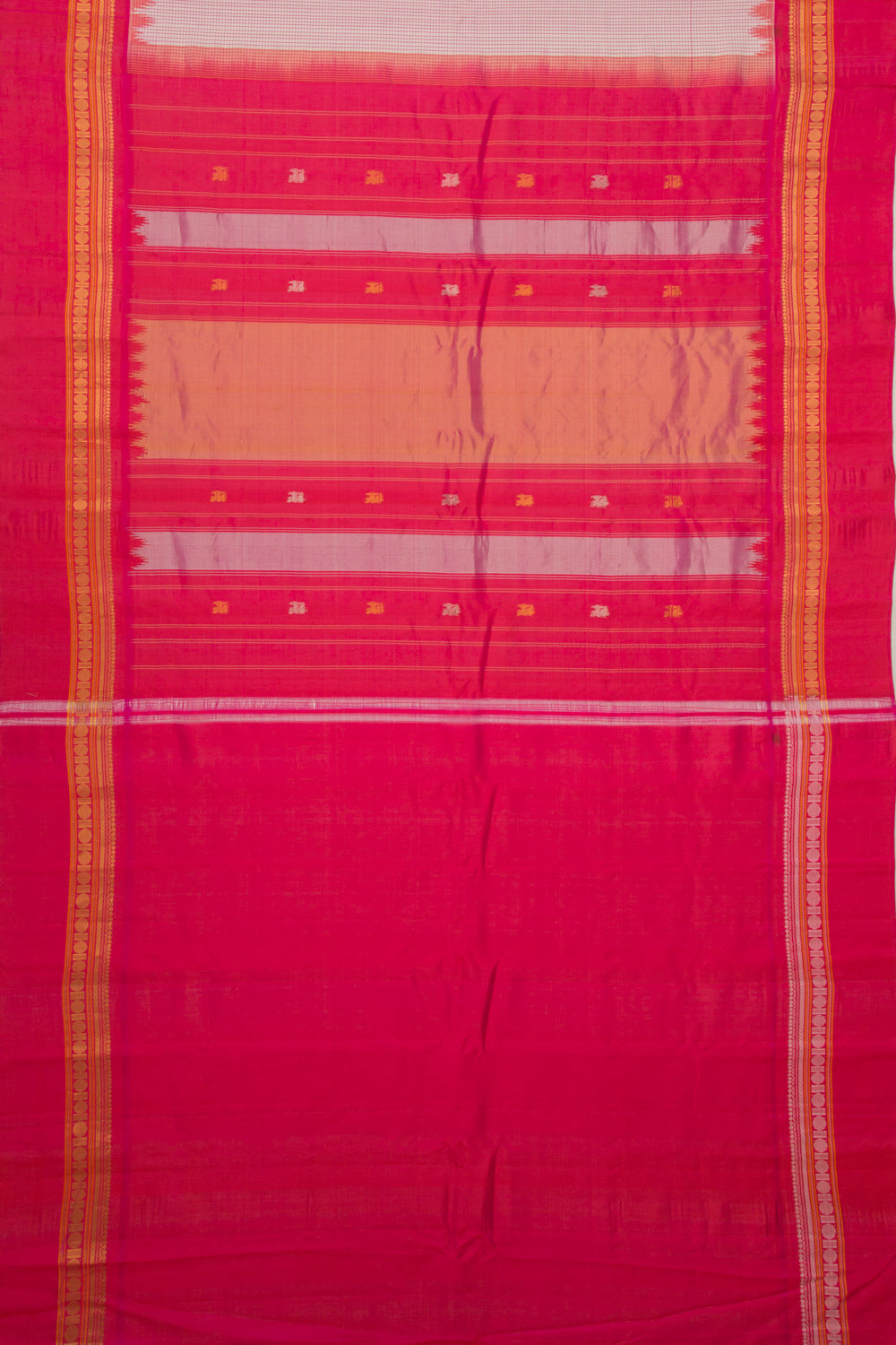 Gadwal Silk Checks White Saree