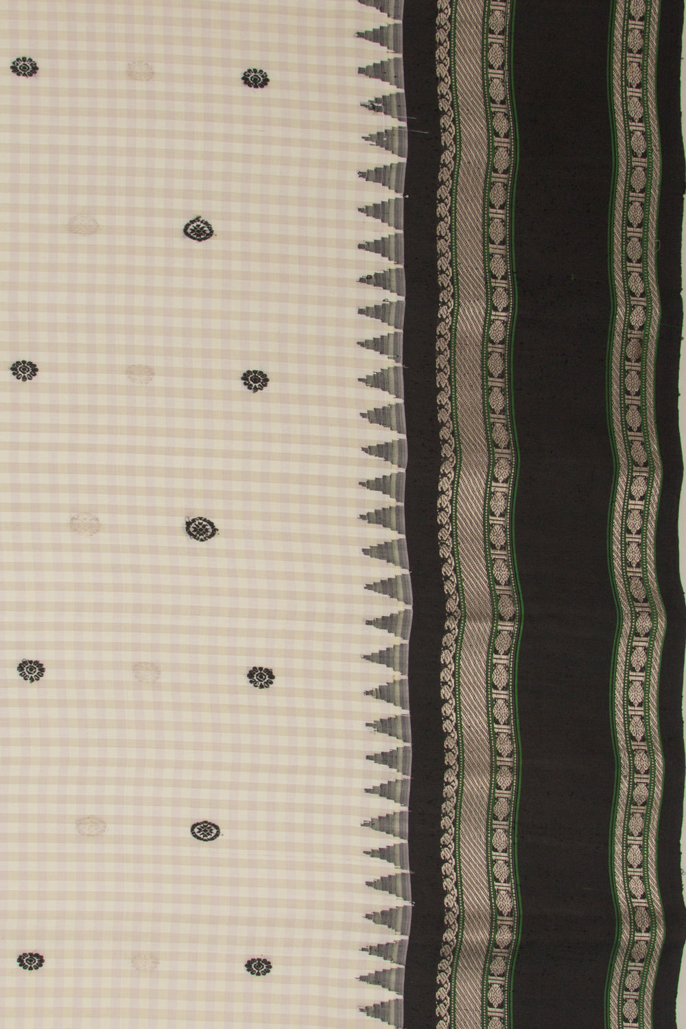 Gadwal Cotton Silk Checks And Butta White And Black Saree