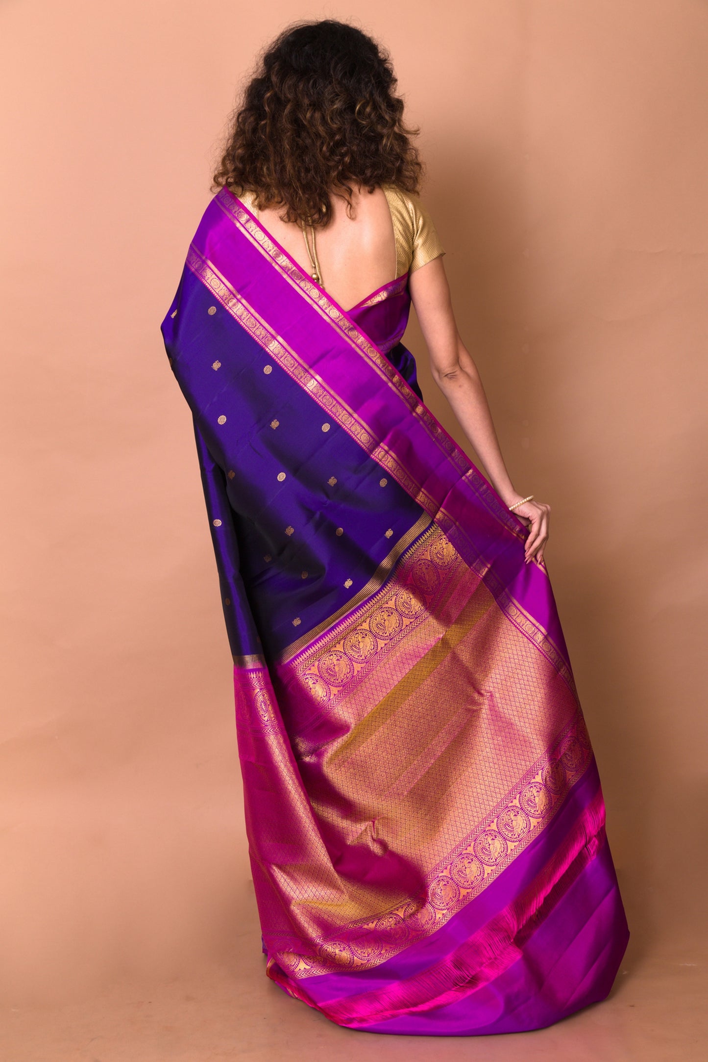Kanchipuram Silk Butta Violet Saree With Rettai Pattu Border