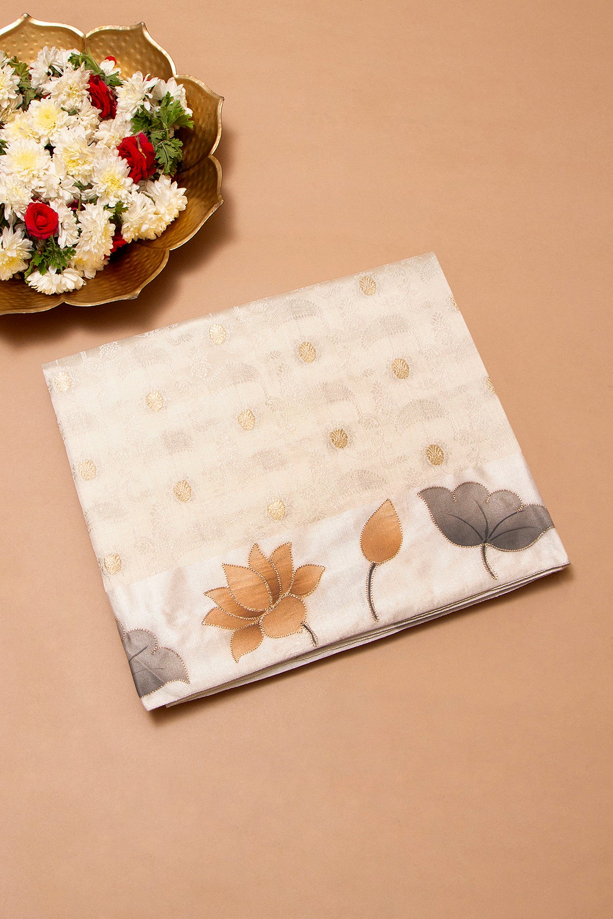Banarasi Katan Silk Jacquard And Butta White Saree With Printed Border