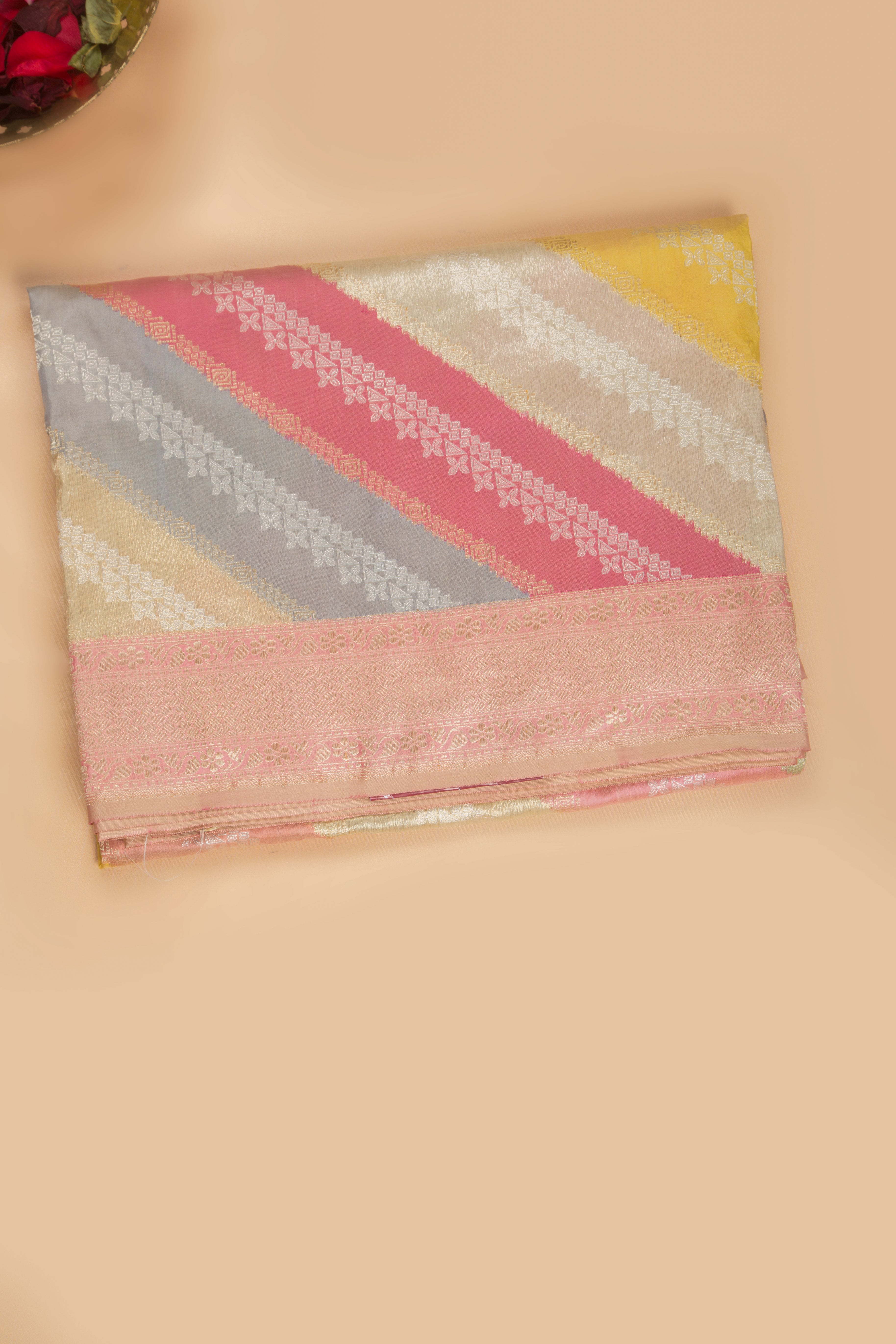 Banarasi Silk Jaal Rangkat Multicolor Saree