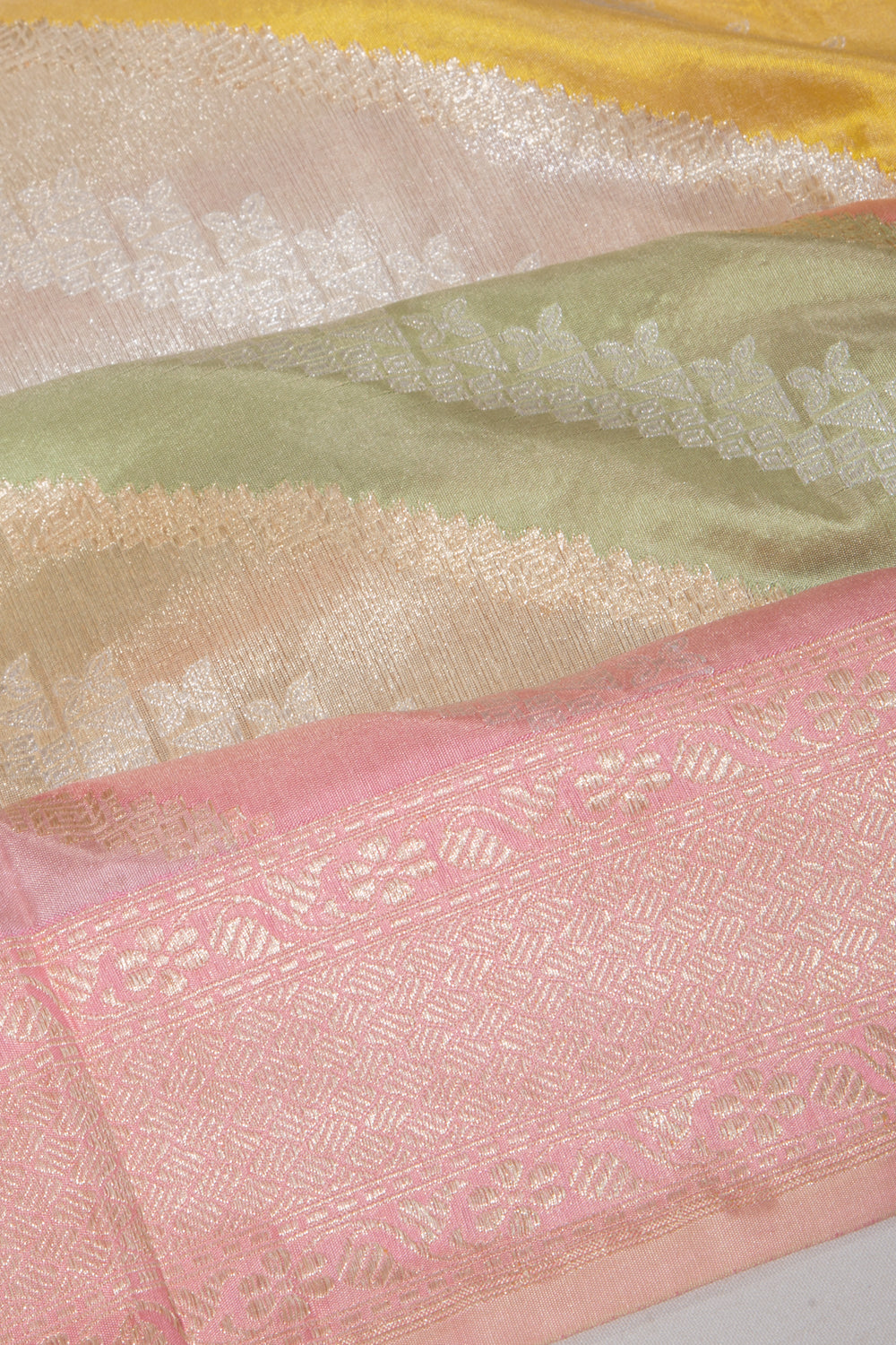 Pastel Banarasi Silk Tissue Leheriya Jaal Rangkat Saree