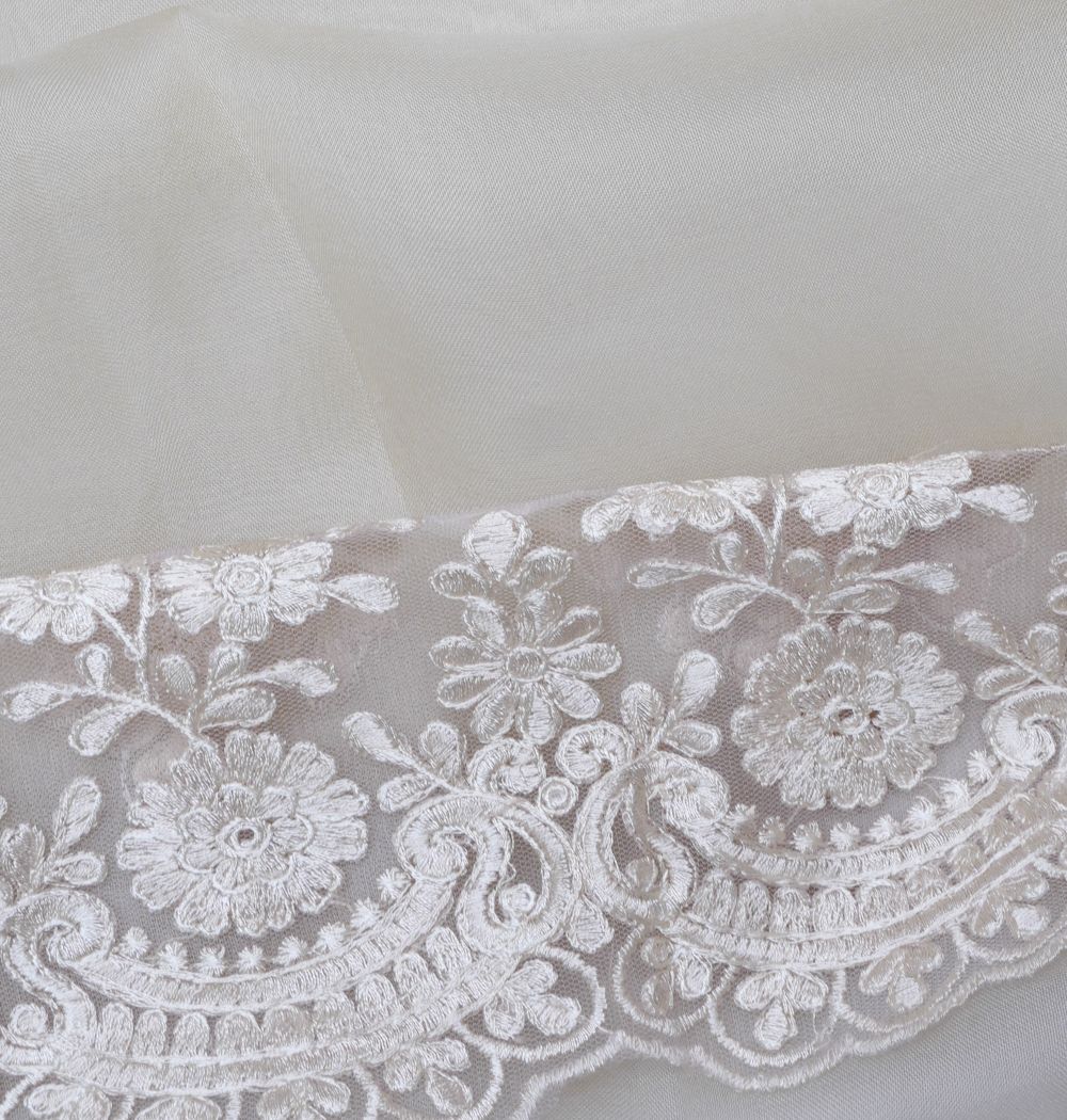 Organza Embroidery Butta Off White Saree With Scallop Border