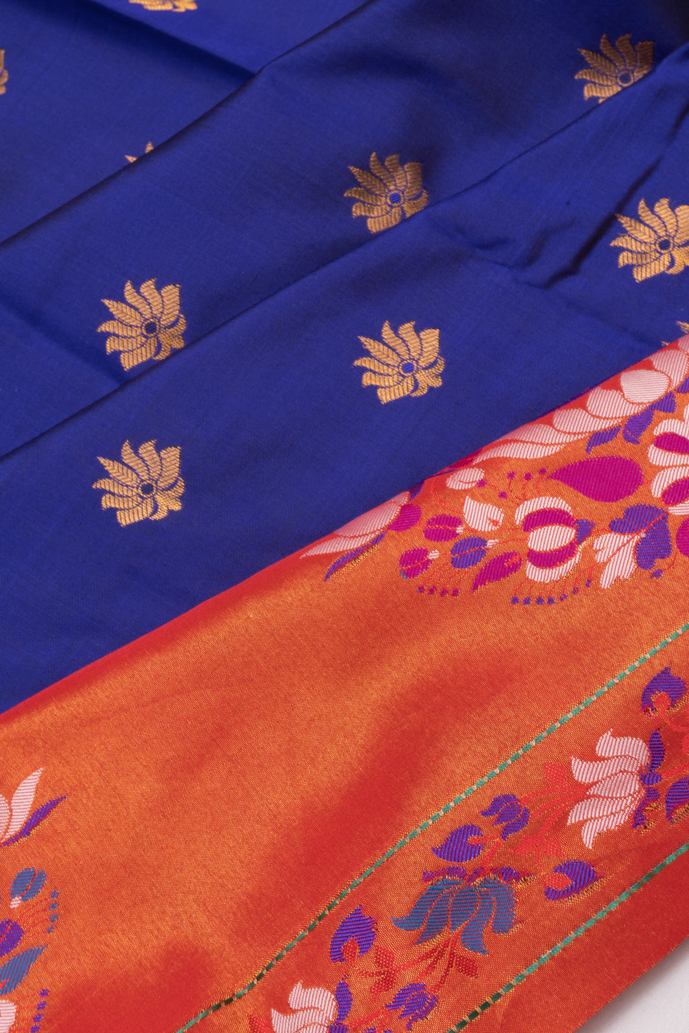 Muniya Silk Butta Dark Blue Saree