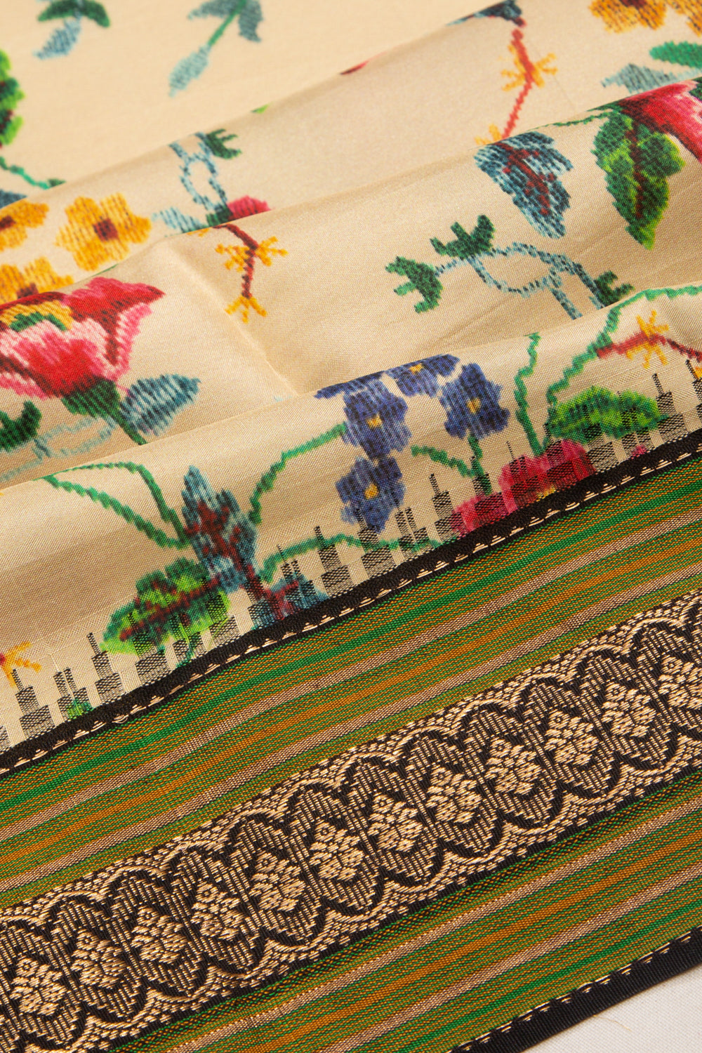 Soft Silk Floral Printed Pastel Yellow Saree