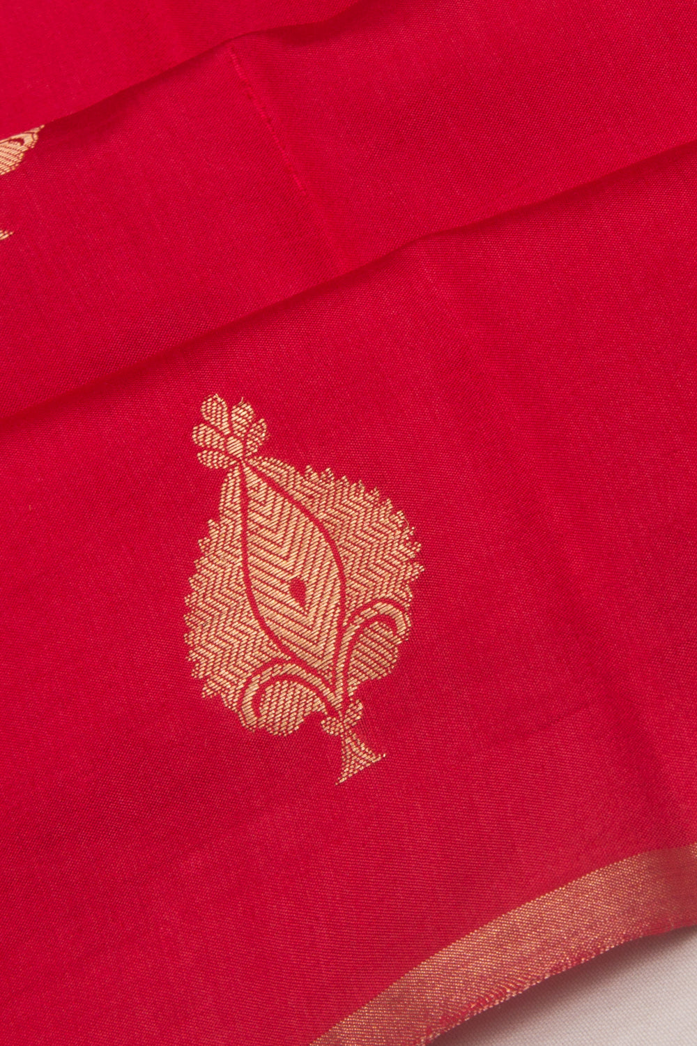 Banarasi Katan Silk Butta Red Saree