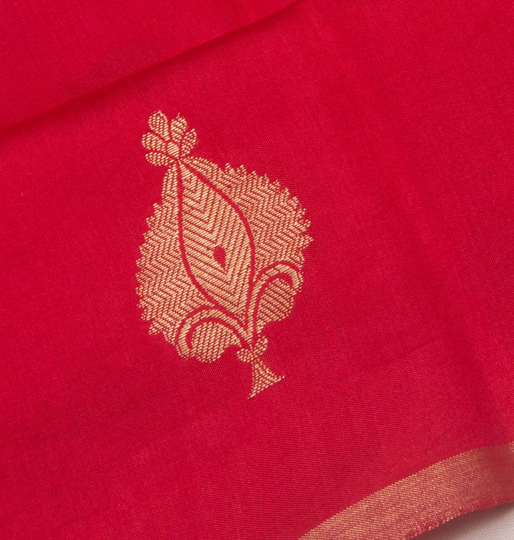 Banarasi Katan Silk Butta Red Saree