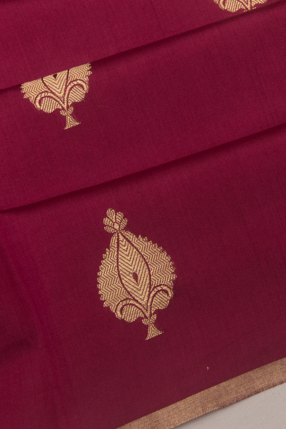 Banarasi Katan Silk Butta Maroon Saree