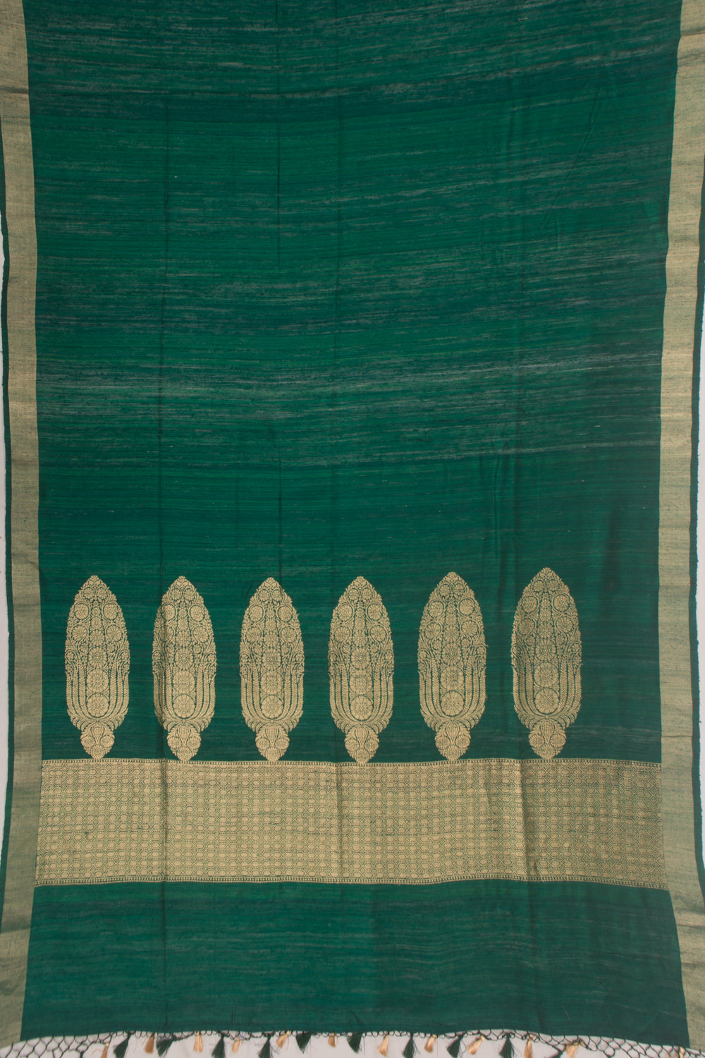 Tussar Plain Bottle Green Saree