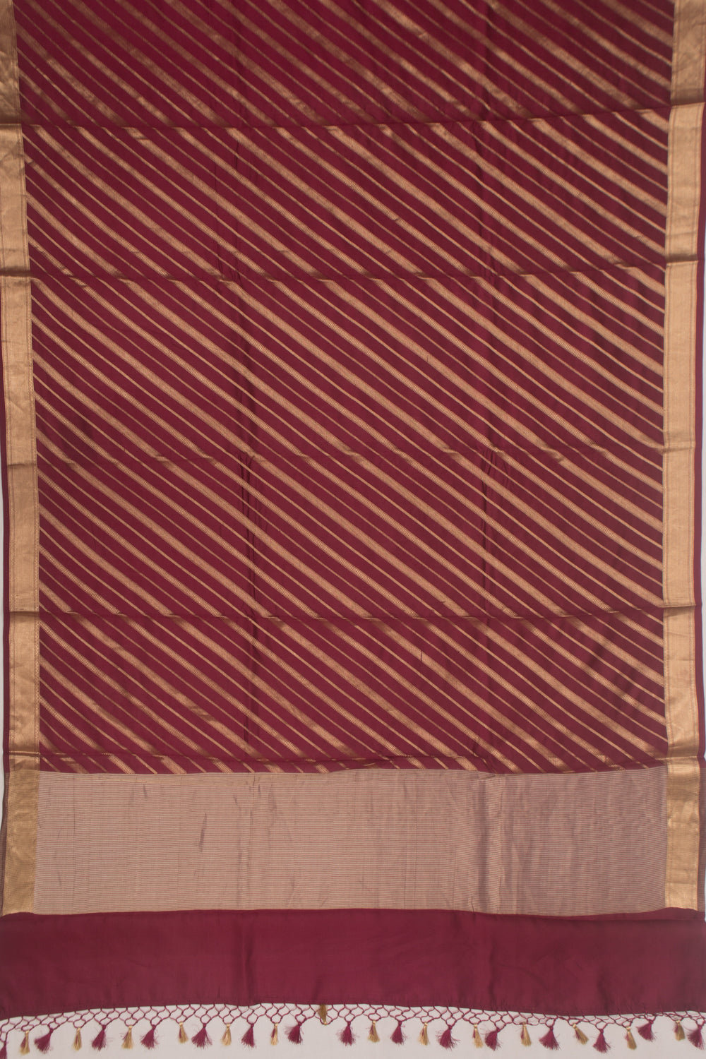 Poona Silk Diagonal Lines Maroon Saree