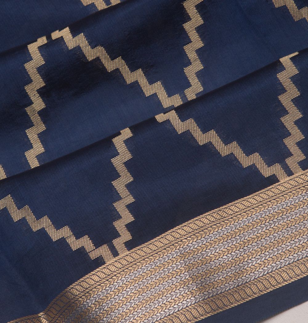 Poona Silk Zig Zag Lines Dark Blue Saree