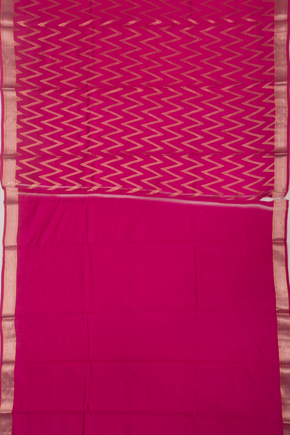Poona Silk Zig Zag Lines pink Saree