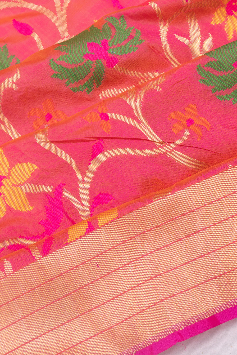 Banarasi Silk Jaal Dual Tone Pink And Orange Saree