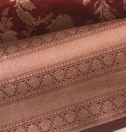 Banarasi Silk Jaal Maroon Saree