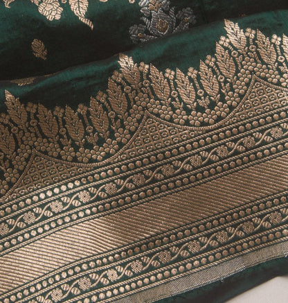 Banarasi Silk Jaal And Butta Bottle Green Saree