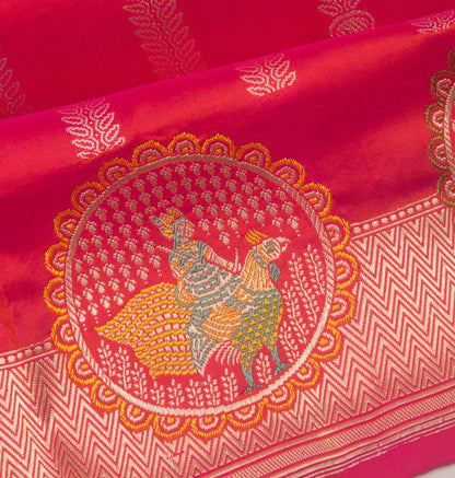 Banarasi Silk Vertical Lines Pink Saree