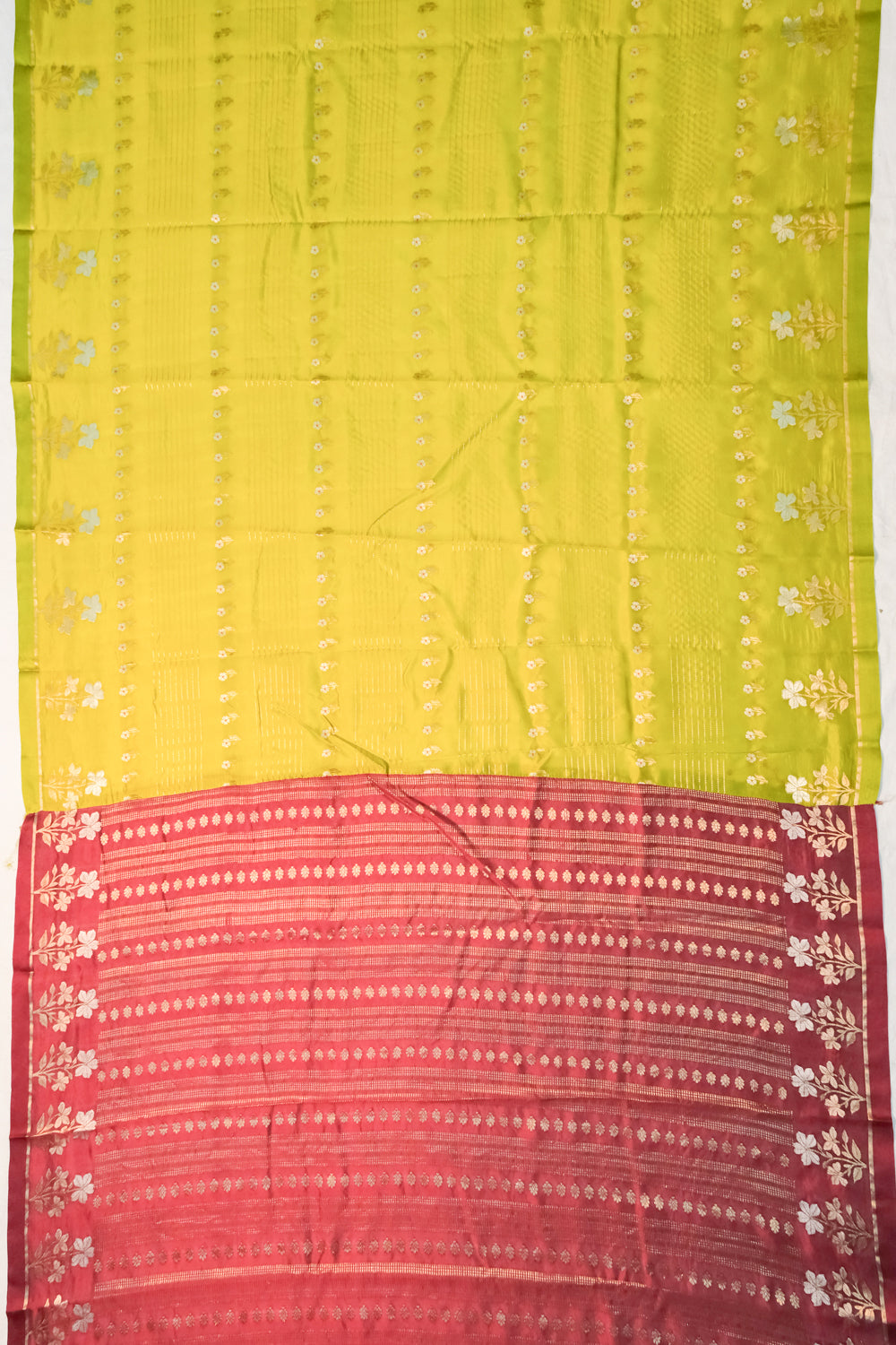 Banarasi Katan Silk Brocade Dual Tone Greean And Yellow Saree