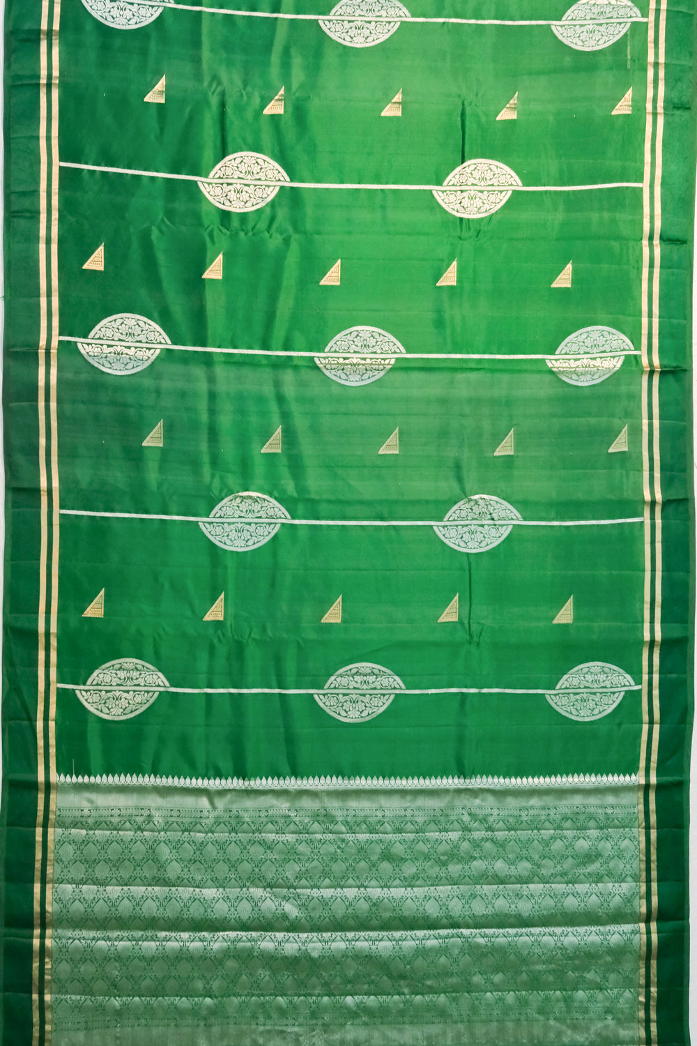 Banarasi Katan Silk Vertical Lines And Butta Green Saree