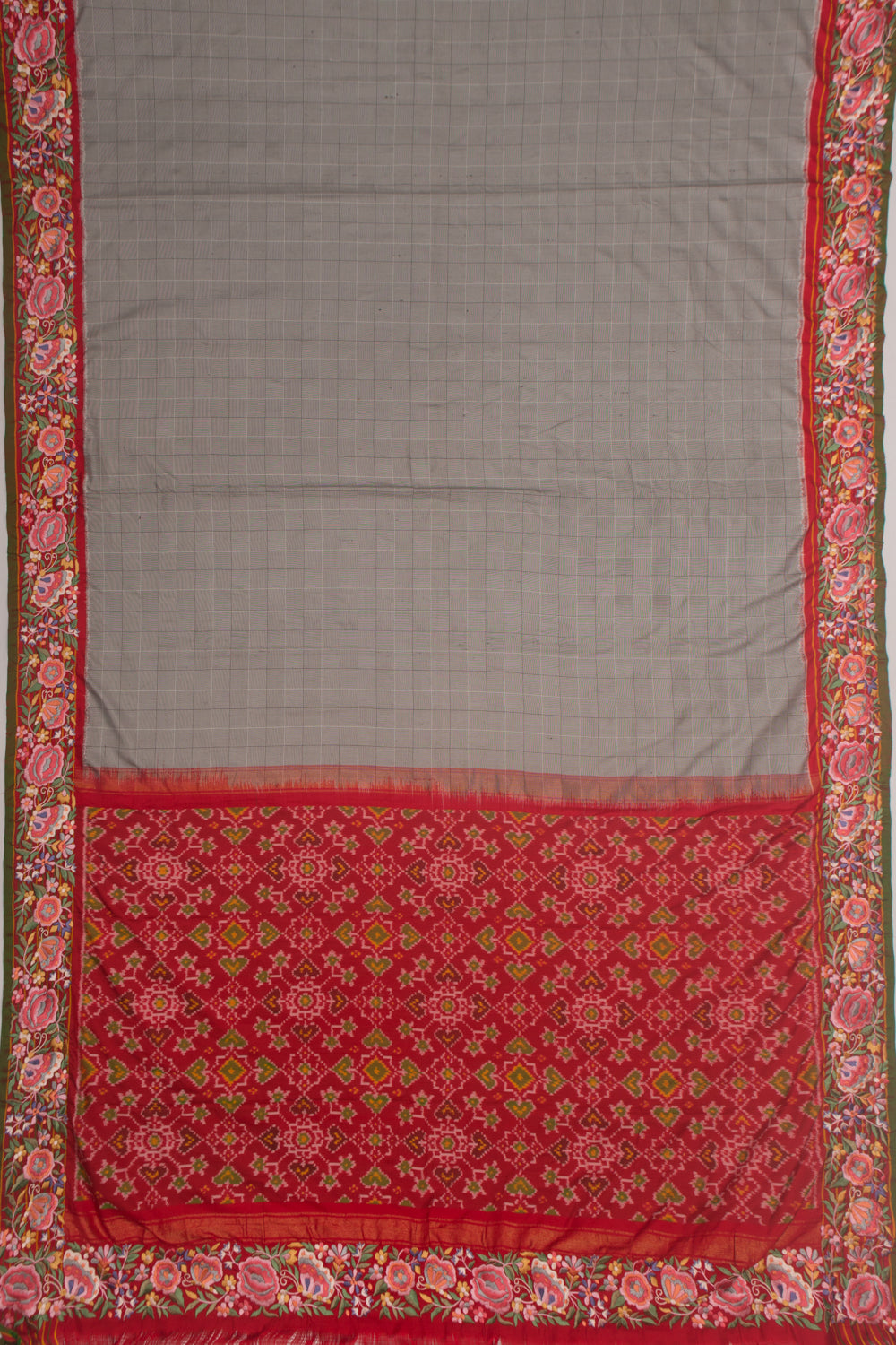 pochampally Silk Checks Grey Saree With Embroidery Boader