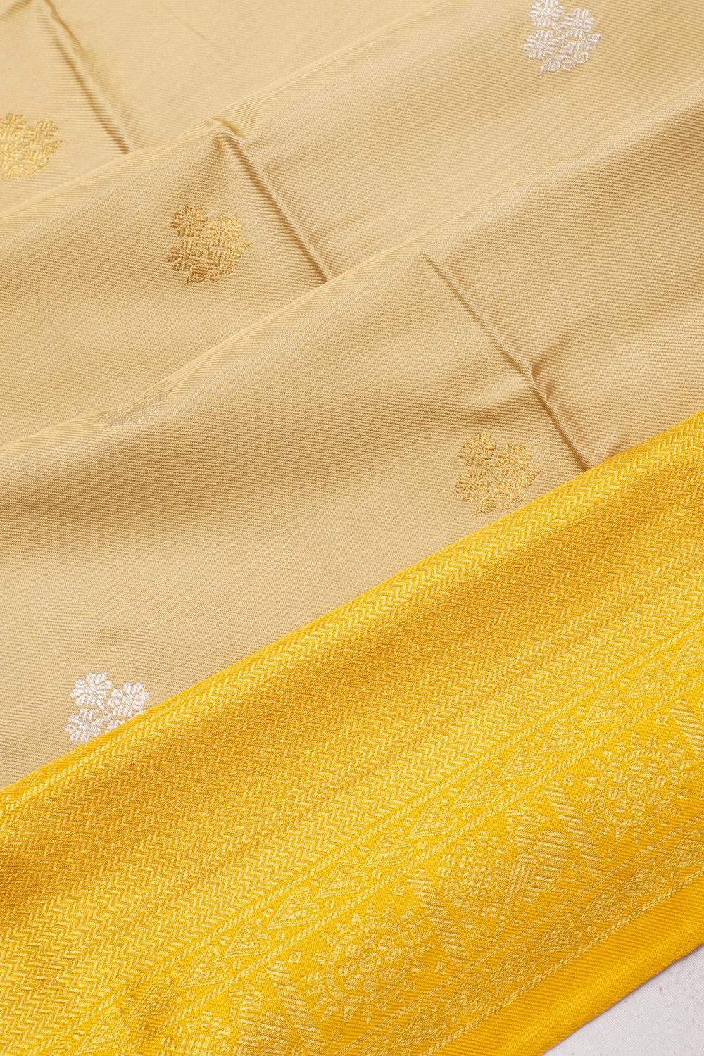 Kancipuram Silk Twill Butta Mehendi Green Saree