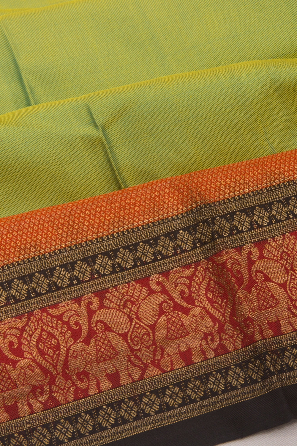 Kanchipuram Silk Twill Dual Tone Green And Yellow Saree