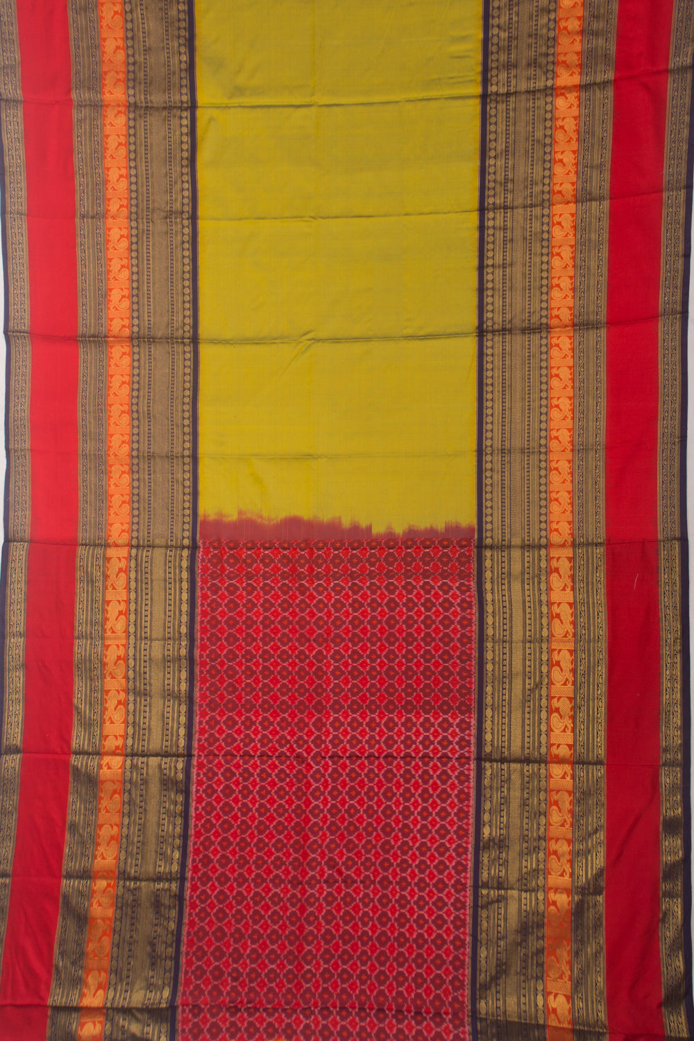 Kanchipuram Silk Dual Tone Twill Green And Yellow Saree