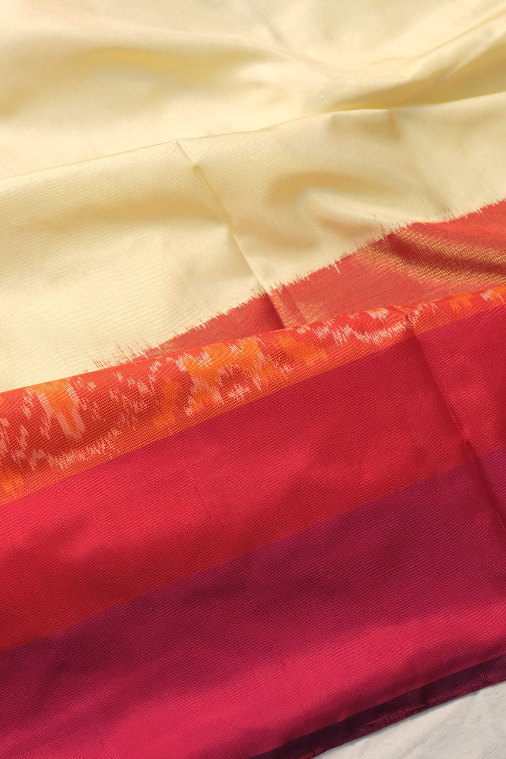 Pochampally Silk Ikat Off White Saree