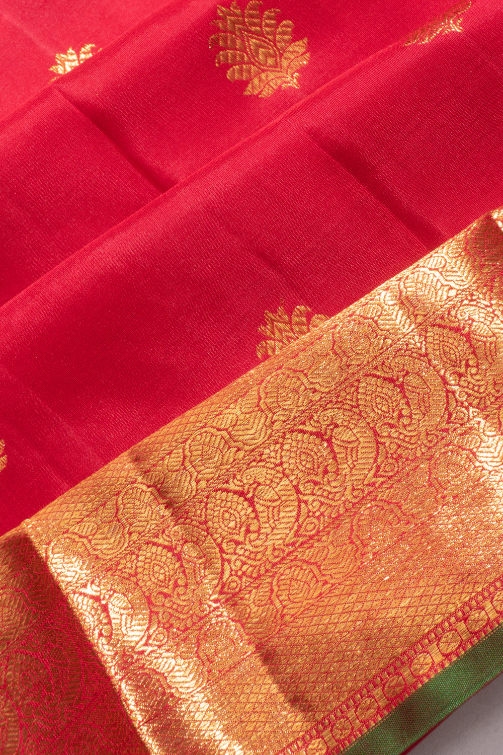 Kanchipuram Silk Butta Red Saree