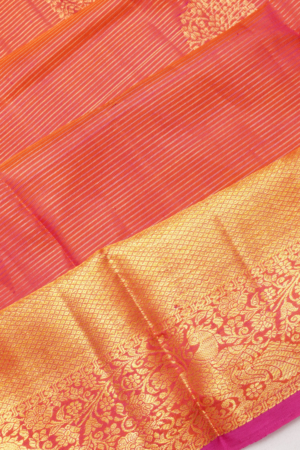 Kanchipuram Silk Oosi Lines And Butta Dual Tone Pink And Orange Saree