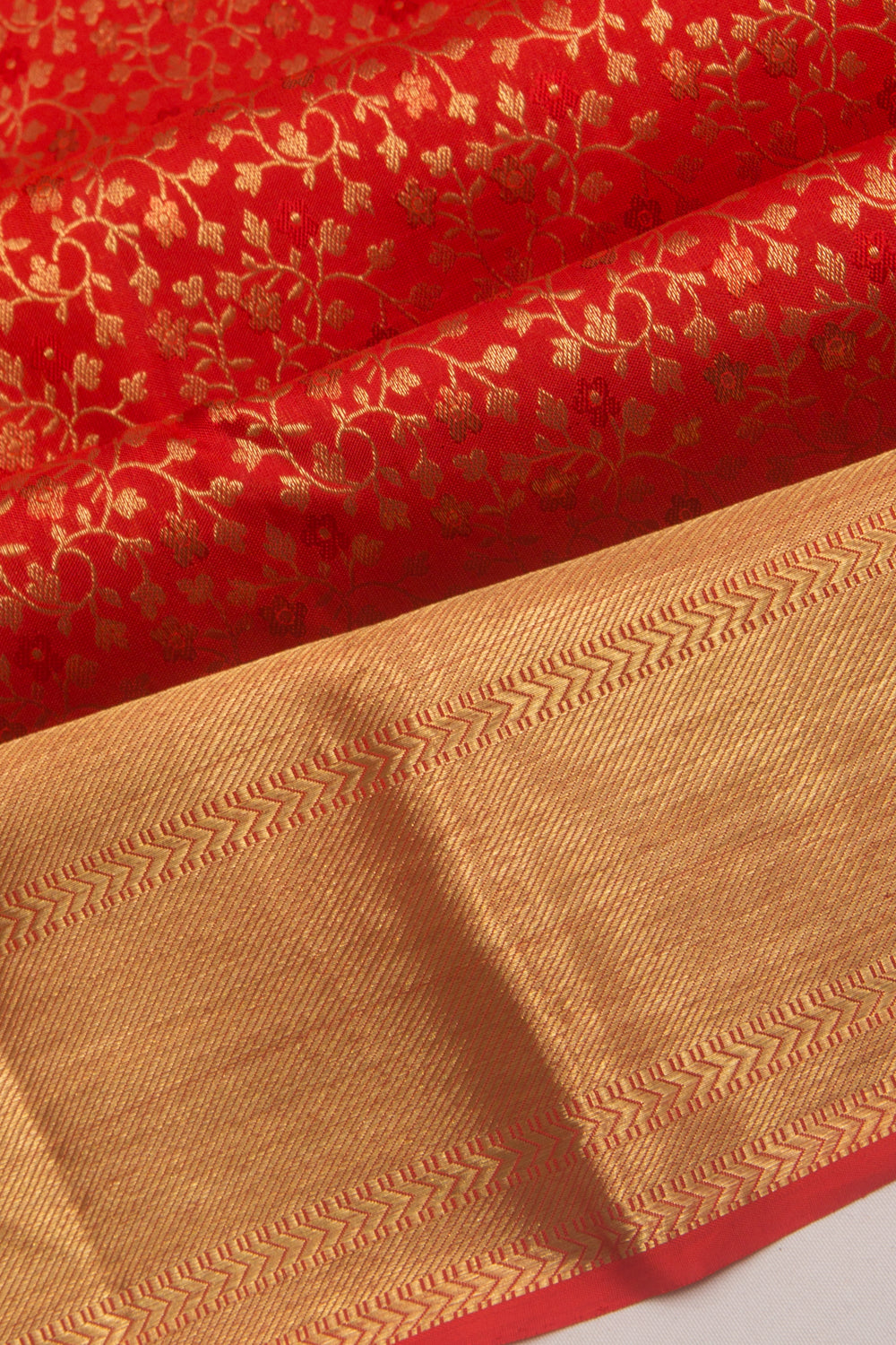 Kanchipuram Silk Jaal Red Saree