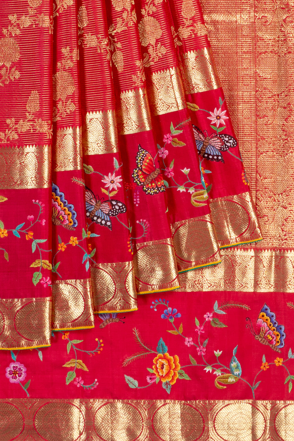 Petit Point Kanchipuram Silk Jaal And Oosi Lines Redish Pink Saree