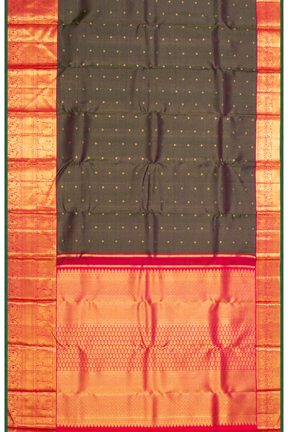 Kanchipuram Silk Oosi Lines And Butta Bottle Green Saree