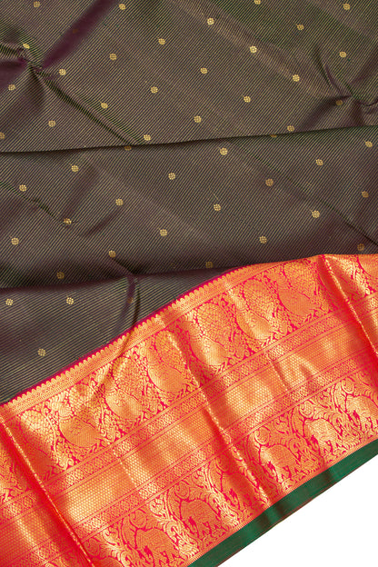 Kanchipuram Silk Oosi Lines And Butta Bottle Green Saree