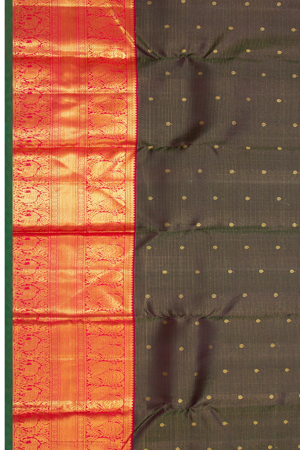 Kanchipuram Silk Oosi Lines And Butta Bottle Green Saree