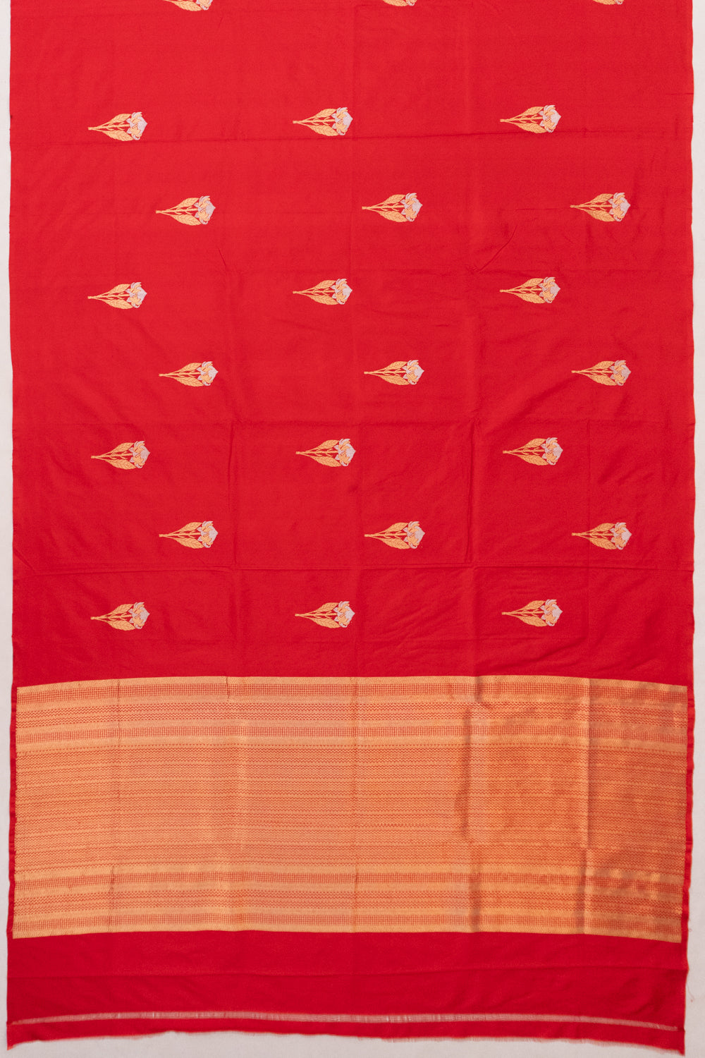 Banarasi Katan Silk Butta Red Saree