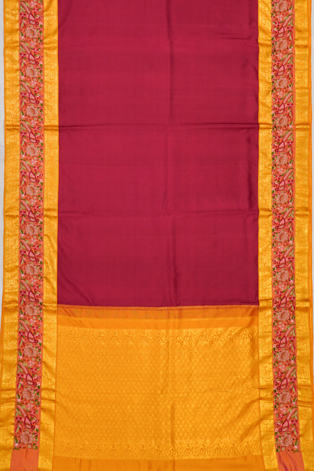 Kanchipuram Silk Plain Maroon Saree With Embroidery Border