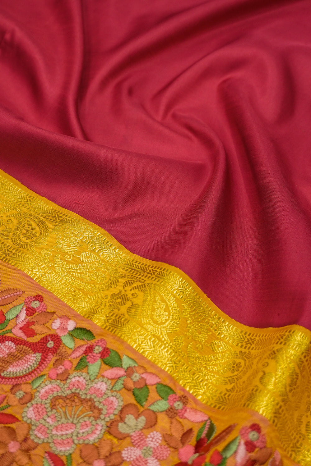 Kanchipuram Silk Plain Maroon Saree With Embroidery Border