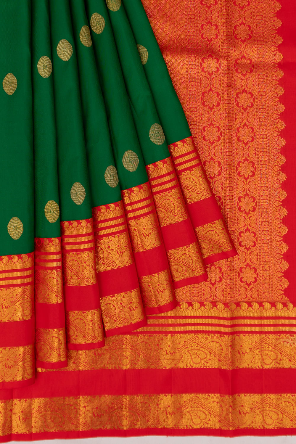 Kanchipuram Silk Butta Bottle Green Saree With Ganga Jamuna