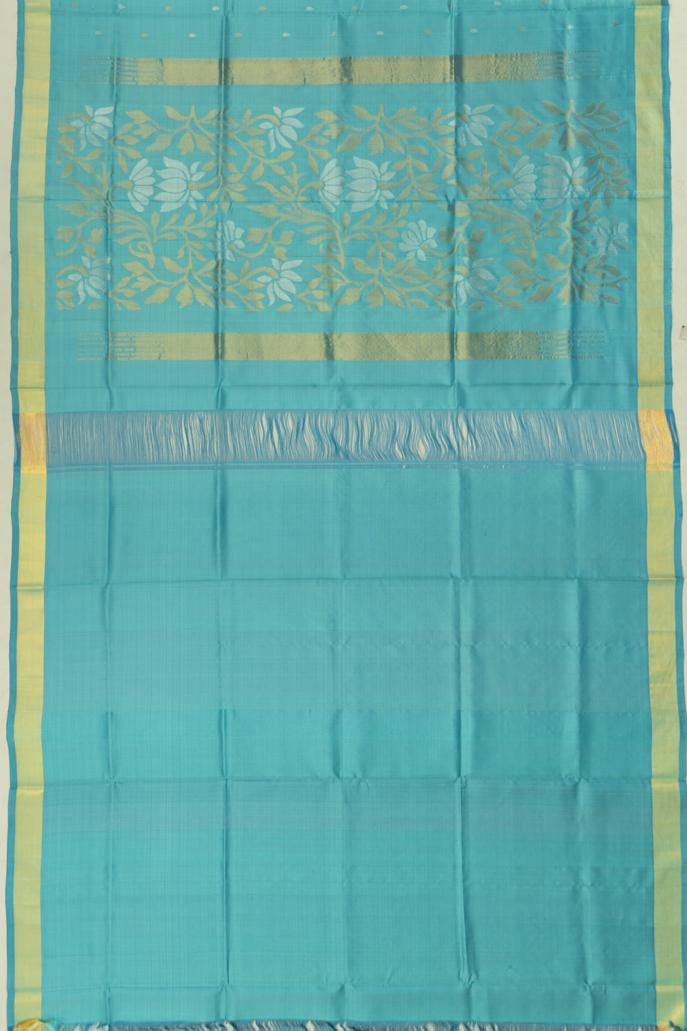 Uppada Silk Butta Sea Blue Saree With Jamdani Pallu