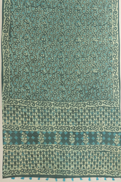 Mul Cotton Batik Printed Green Saree
